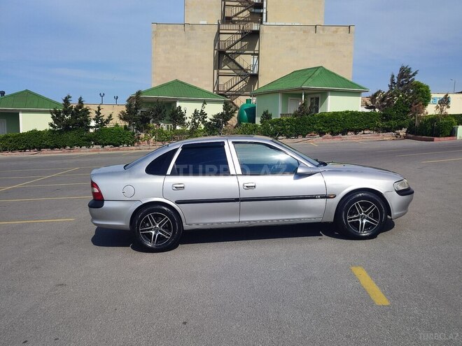 Opel Vectra 1996, 396,444 km - 1.6 l - Bakı