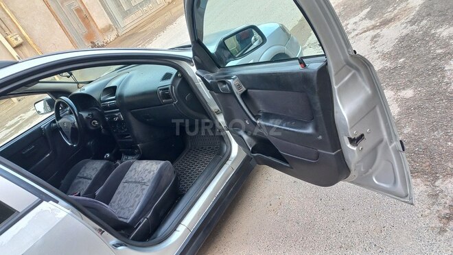 Opel Astra 1998, 350,000 km - 2.0 l - Bakı