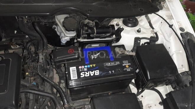 Kia Sportage 2011, 221,000 km - 2.0 л - Salyan