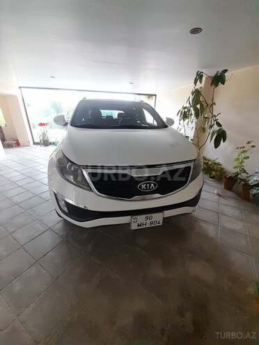 Kia Sportage 2011, 221,000 km - 2.0 л - Salyan