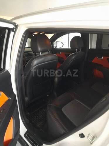 Kia Sportage 2011, 221,000 km - 2.0 л - Salyan