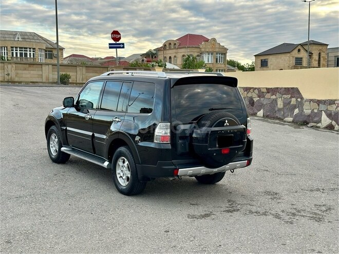 Mitsubishi Pajero 2007, 270,000 km - 3.0 l - Bakı