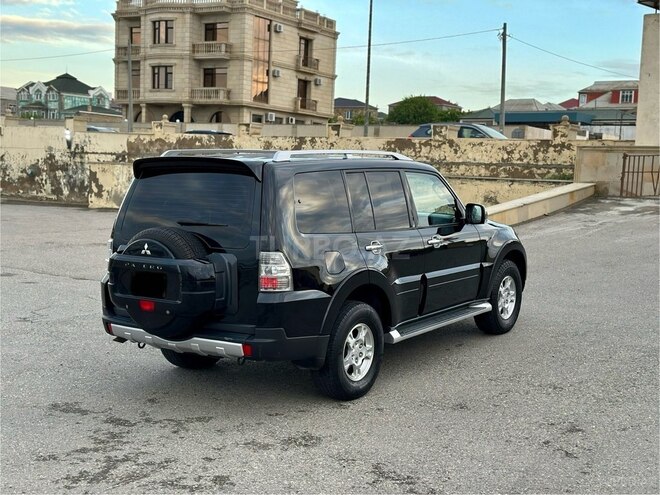 Mitsubishi Pajero 2007, 270,000 km - 3.0 l - Bakı