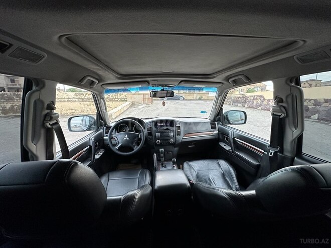 Mitsubishi Pajero 2007, 270,000 km - 3.0 l - Bakı