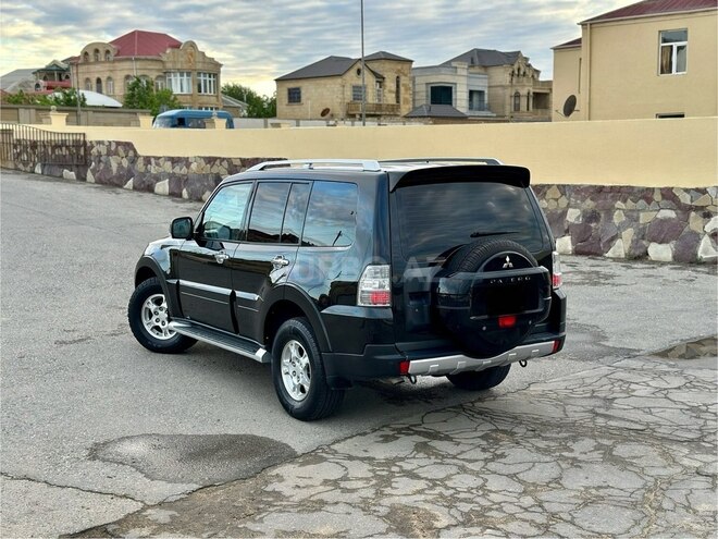 Mitsubishi Pajero 2007, 270,000 km - 3.0 l - Bakı