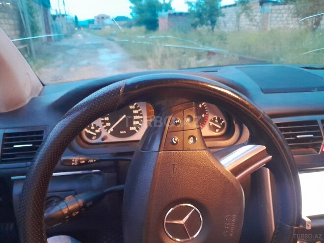 Mercedes B 170
