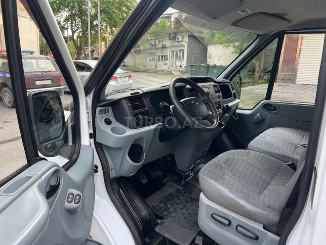 Ford Transit 2007, 180,000 km - 2.4 л - Bakı