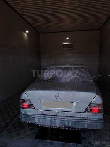 Mercedes E 220 1994, 490,000 km - 2.2 l - Bakı