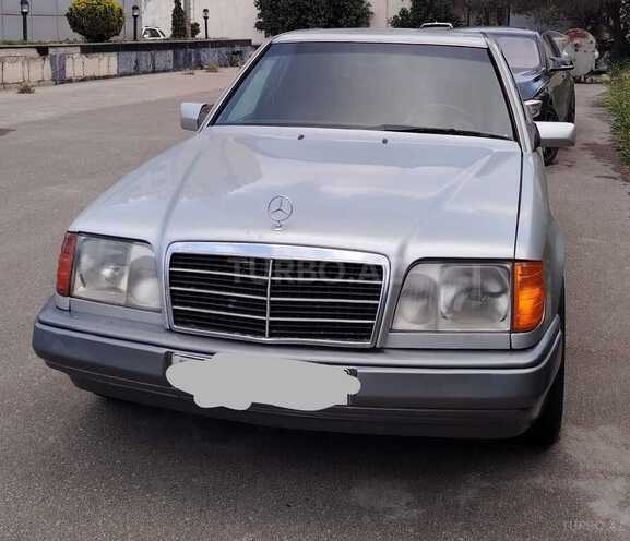 Mercedes E 220 1994, 490,000 km - 2.2 l - Bakı