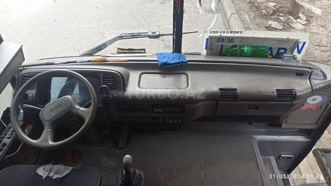 Isuzu Ecobus 1998, 200,000 km - 4.3 l - Mingəçevir