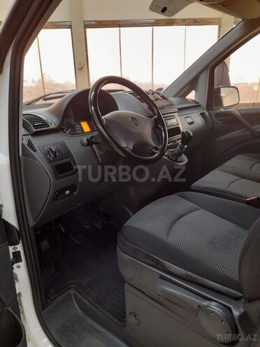 Mercedes Vito 2011, 240,000 km - 2.2 l - Gəncə