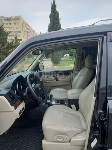 Mitsubishi Pajero 2007, 206,000 km - 3.0 l - Bakı
