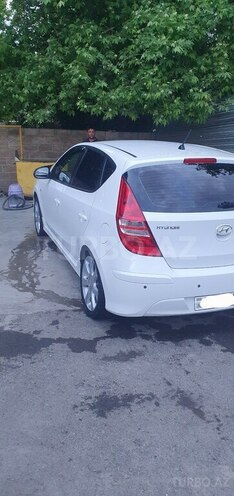 Hyundai i30 2011, 245,500 km - 1.6 l - Bərdə