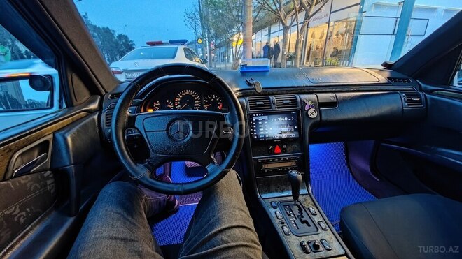 Mercedes E 240 1998, 360,000 km - 2.4 l - Bakı