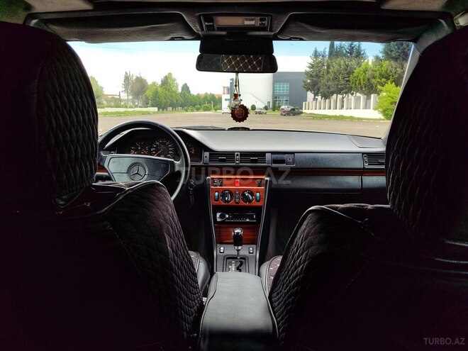 Mercedes E 220 1994, 523,300 km - 2.2 l - Ağstafa