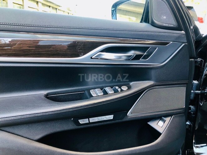 BMW 740 2016, 113,000 km - 3.0 л - Bakı