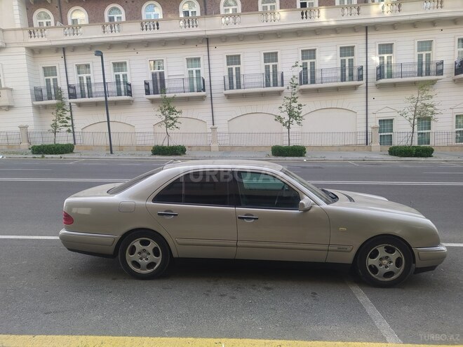 Mercedes 220 E 1998, 430,000 km - 2.2 l - Bakı