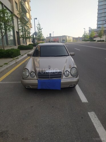 Mercedes 220 E 1998, 430,000 km - 2.2 l - Bakı