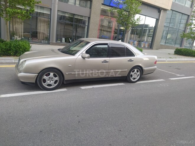 Mercedes 220 E 1998, 430,000 km - 2.2 l - Bakı