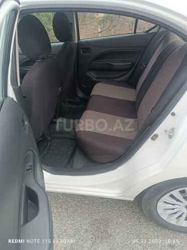 Mitsubishi Attrage 2014, 230,000 km - 1.2 l - Bakı