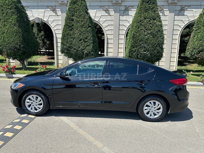 Hyundai Elantra 2018, 114,978 km - 2.0 l - Gəncə