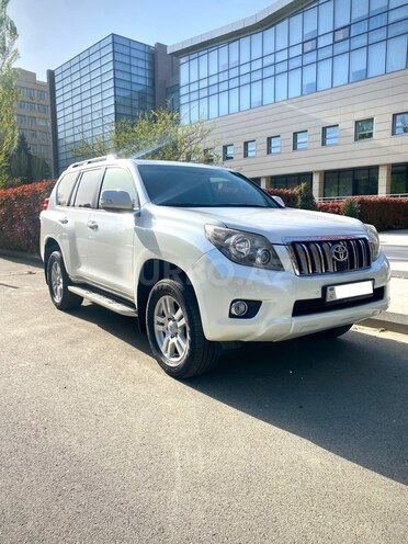 Toyota Land Cruiser Prado 2013, 245,000 km - 4.0 l - Bakı