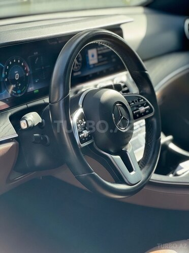 Mercedes E 350 2019, 60,000 km - 3.5 l - Bakı