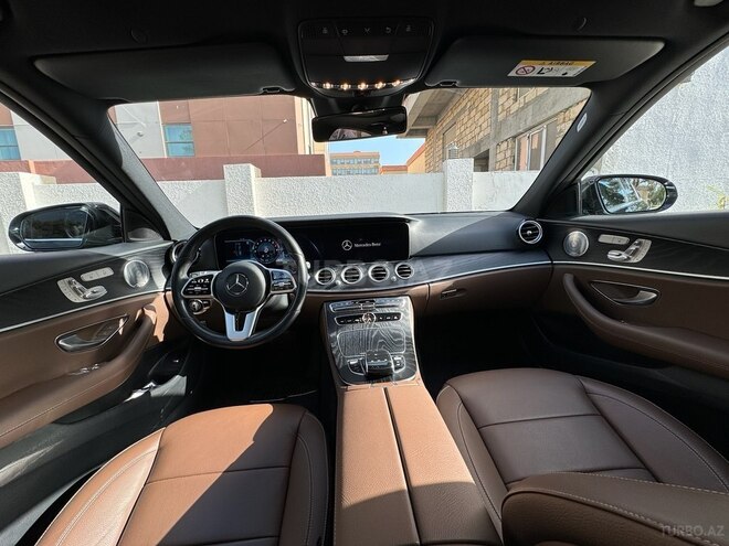 Mercedes E 350 2019, 60,000 km - 3.5 l - Bakı