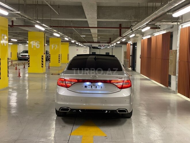 Hyundai Grandeur 2015, 181,000 km - 2.2 l - Yevlax