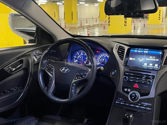 Hyundai Grandeur 2015, 181,000 km - 2.2 l - Yevlax