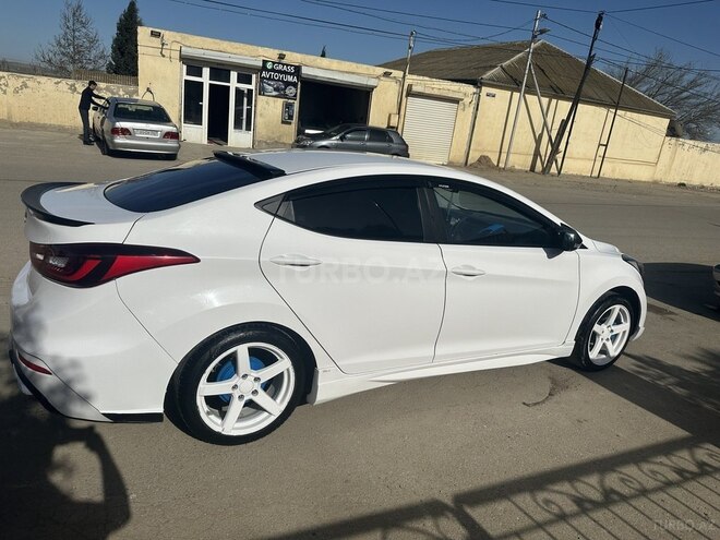Hyundai Elantra 2015, 202,000 km - 1.6 л - Bakı