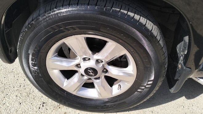 Hyundai Terracan 2003, 280,000 km - 2.9 l - Bakı