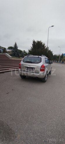 Hyundai Tucson 2008, 196,000 km - 2.0 л - Qusar