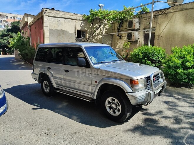 Mitsubishi Pajero 1996, 356,754 km - 2.8 л - Bakı