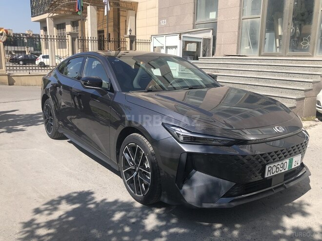 Changan Qiyuan A06 2023, 0 km - 1.5 л - Bakı