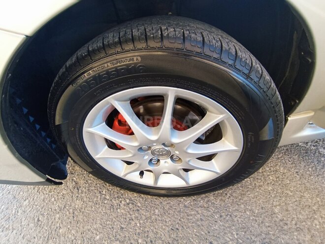 Toyota Corolla 2006, 186,000 km - 1.4 l - Sumqayıt