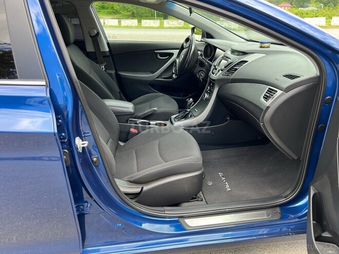 Hyundai Elantra 2015, 160,000 km - 1.8 l - Bakı