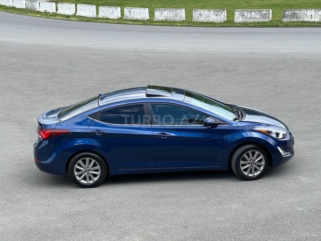 Hyundai Elantra 2015, 160,000 km - 1.8 l - Bakı