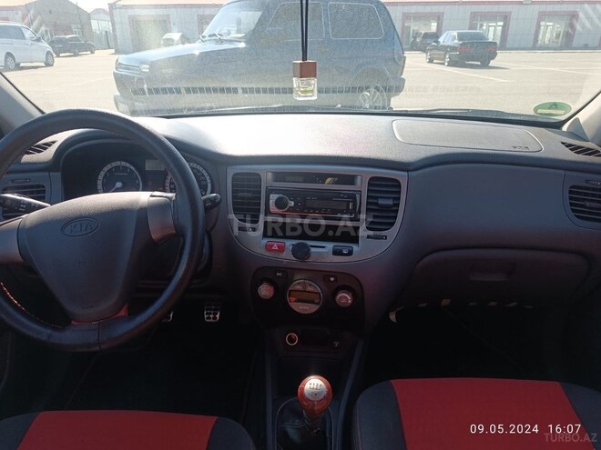 Kia Rio 2005, 143,000 km - 1.4 l - Bakı