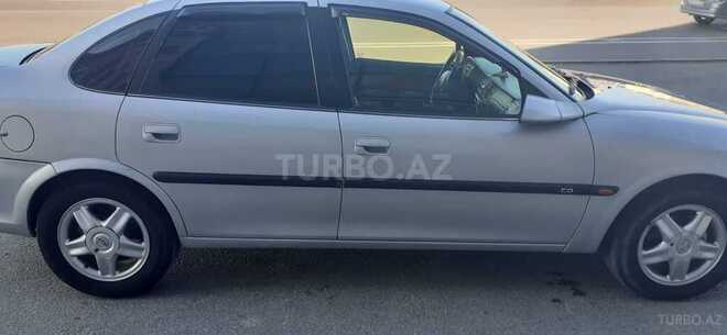 Opel Vectra 1999, 123,380 km - 1.8 l - Bakı