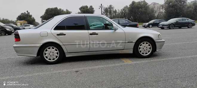 Mercedes C 220 d 1999, 300,000 km - 2.2 л - Bakı