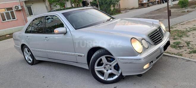 Mercedes E 240 2001, 292,000 km - 2.6 l - Sumqayıt