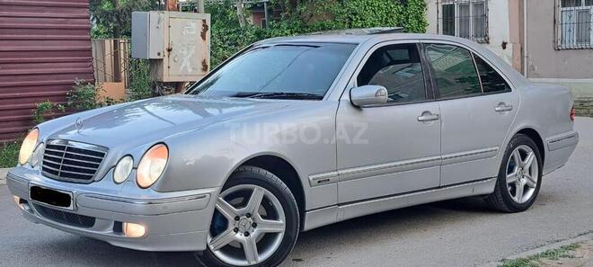 Mercedes E 240 2001, 292,000 km - 2.6 l - Sumqayıt