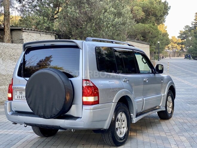 Mitsubishi Pajero 2005, 274,000 km - 3.8 л - Bakı