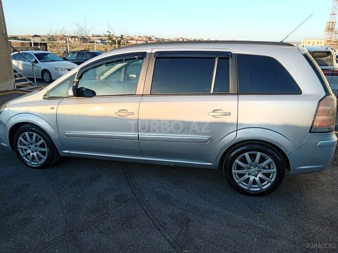 Opel Zafira 2007, 424,000 km - 1.9 l - Bakı