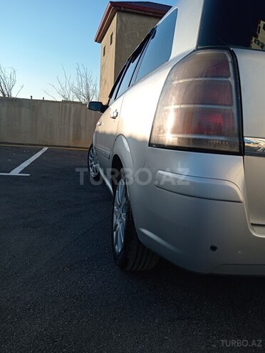 Opel Zafira 2007, 424,000 km - 1.9 l - Bakı