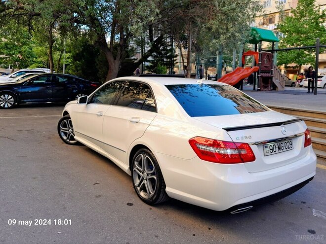 Mercedes E 350 2010, 236,000 km - 3.5 l - Bakı
