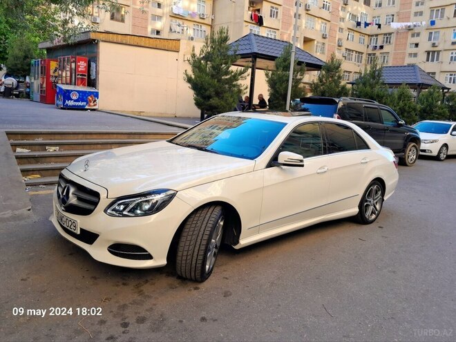 Mercedes E 350 2010, 236,000 km - 3.5 l - Bakı