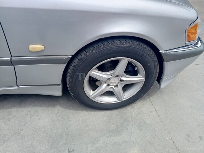 Mercedes C 240 1999, 321,000 km - 2.4 l - Biləsuvar