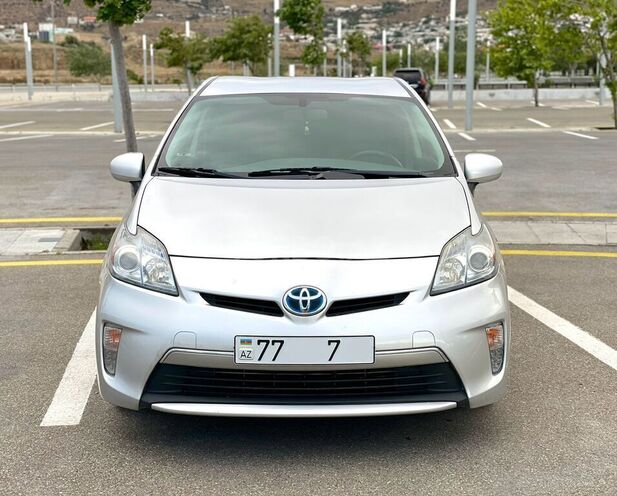 Toyota Prius 2014, 296,544 km - 1.8 l - Bakı